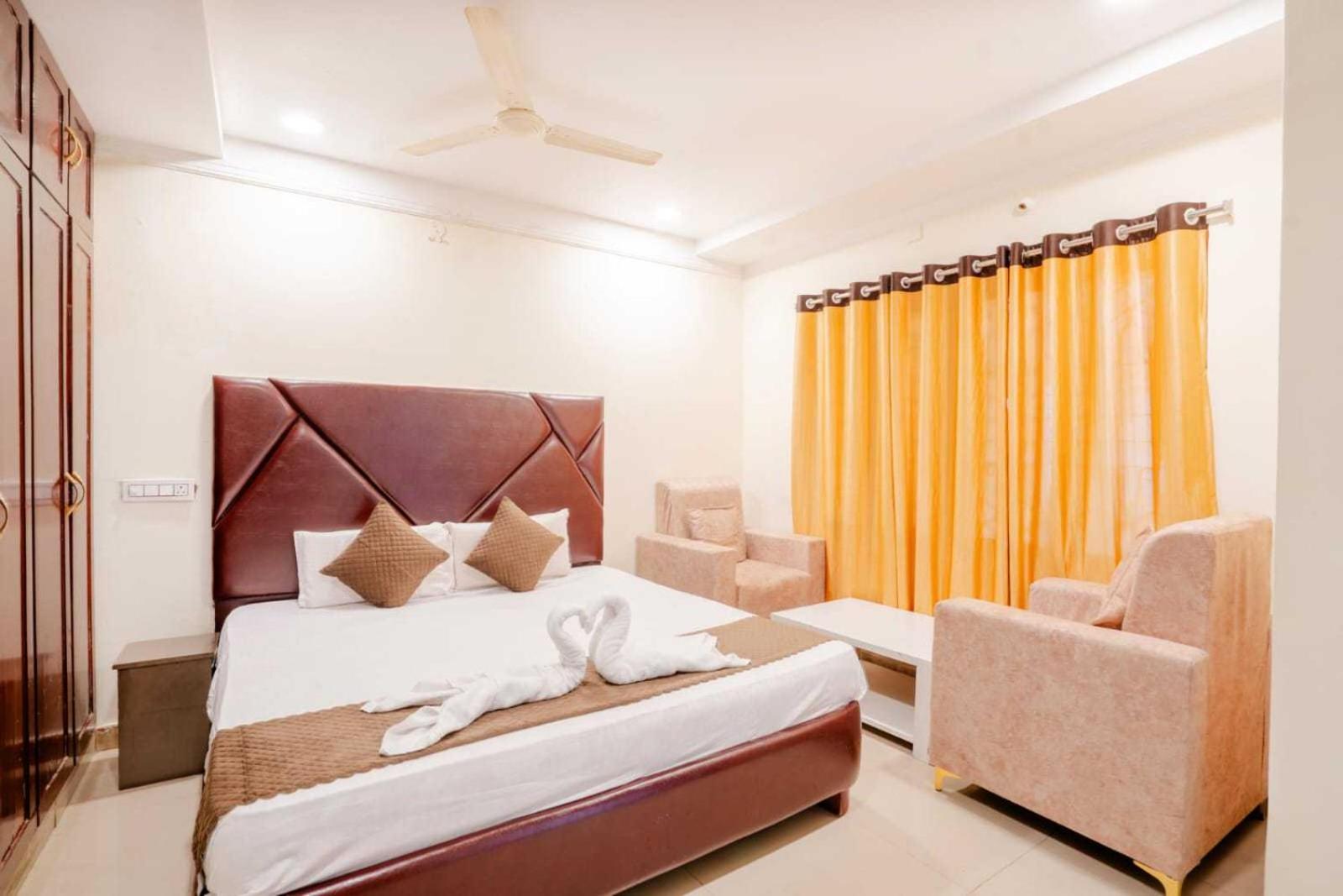 Oyo Surya Teja Residency Hotel Khammam Exterior photo